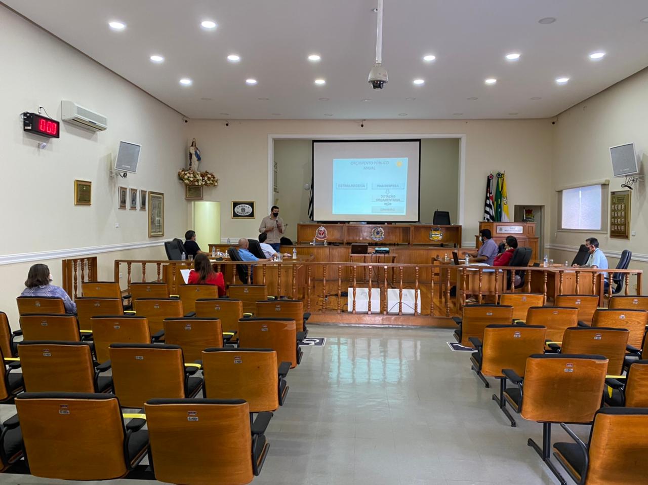 Câmara realiza curso sobre PPA, LOA e LDO